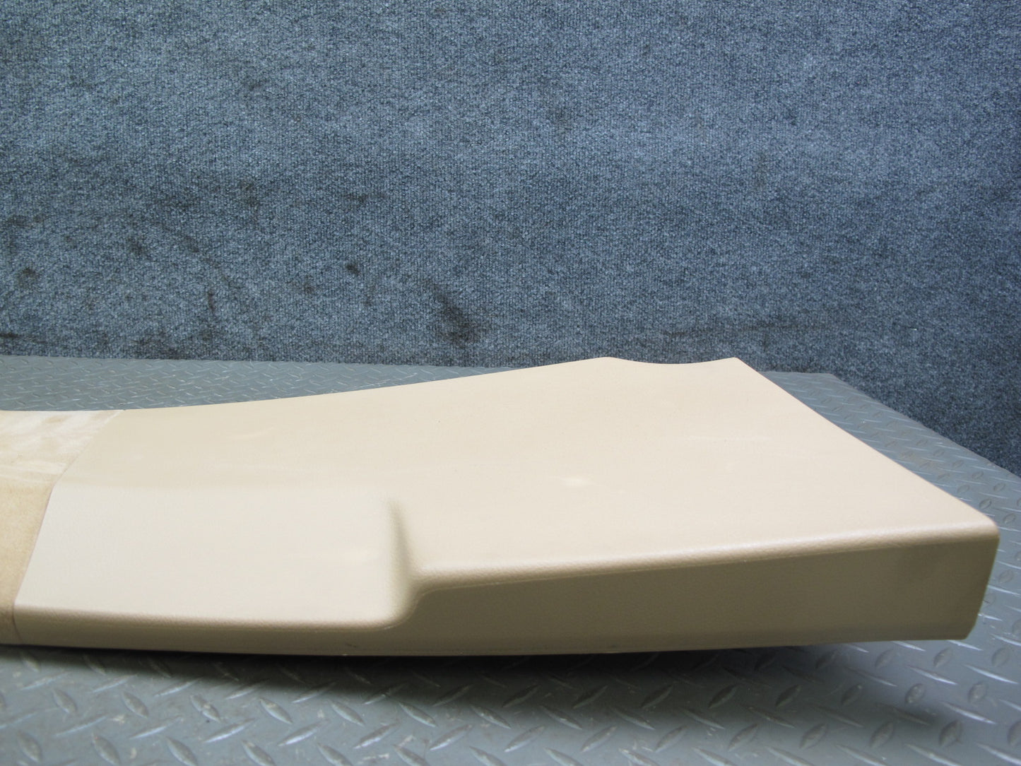 2011-2018 Porsche Cayenne 958 Left & Right Center Upper B Pillar Trim Panel Set