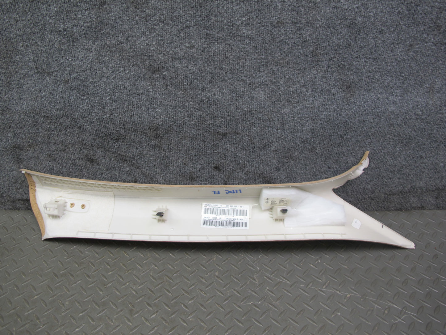 2011-2018 Porsche Cayenne 958 Front Left & Right Upper A Pillar Trim Panel Set