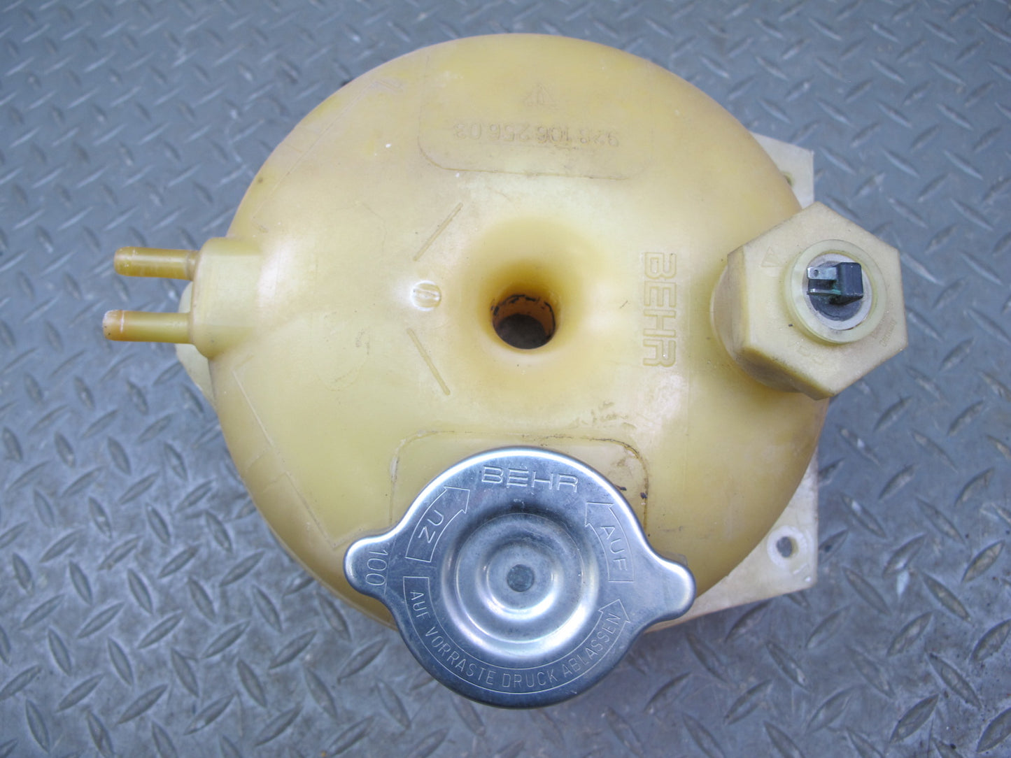 1983-1995 Porsche 928 S Engine Coolant Expansion Overflow Reservoir Tank Bottle