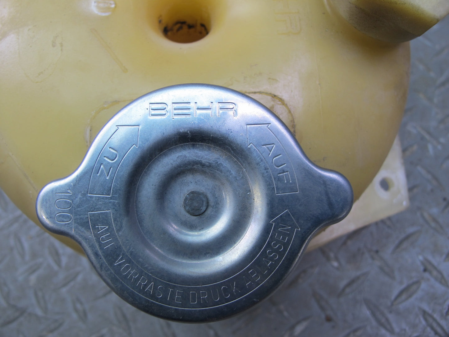 1983-1995 Porsche 928 S Engine Coolant Expansion Overflow Reservoir Tank Bottle