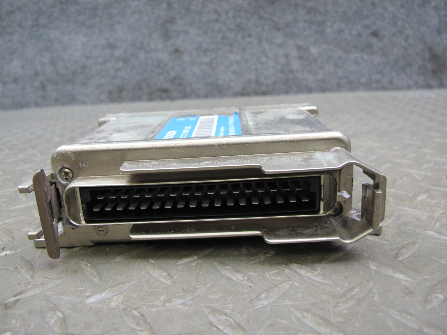 1987 Porsche 928S 5.0L Ignition Control Module Unit 92861812410