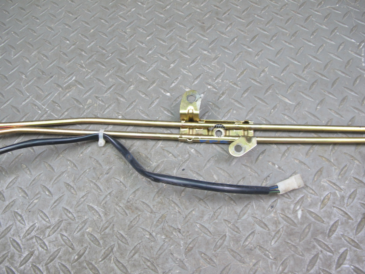 1983-1989 Porsche 928 S Sunroof Moon Roof Guide Tube Slide Cable Assembly