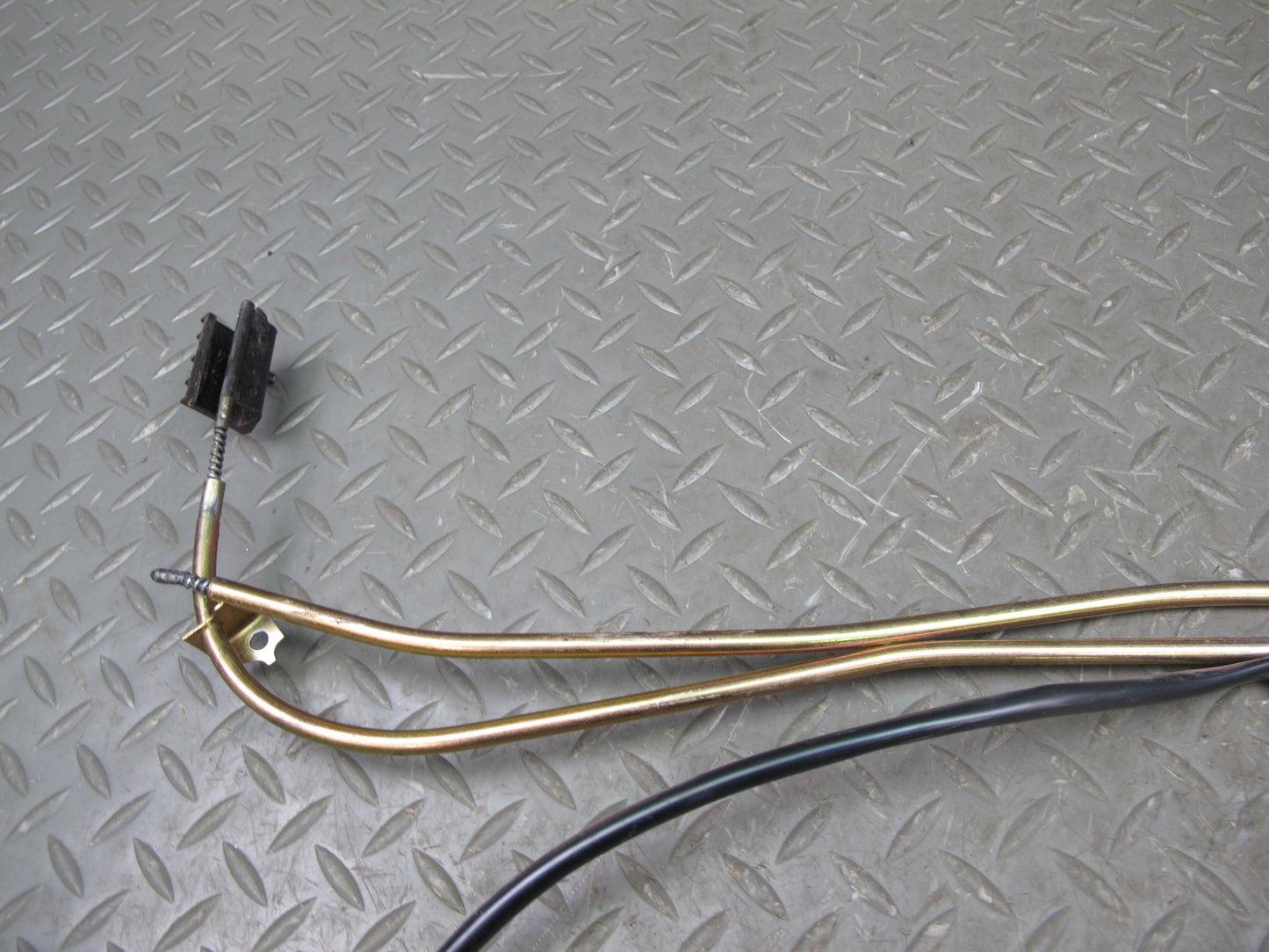 1983-1989 Porsche 928 S Sunroof Moon Roof Guide Tube Slide Cable Assembly