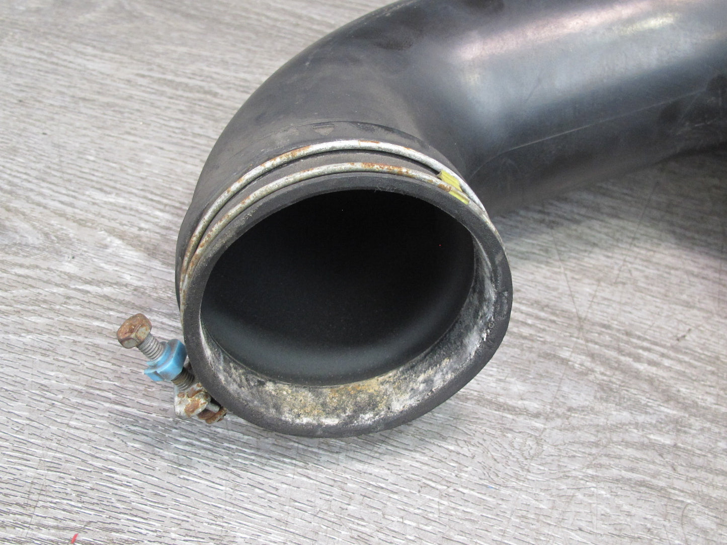 2003-2005 Lexus UZJ120L GX470 Air Cleaner Resonator Tube Hose 17880-50060