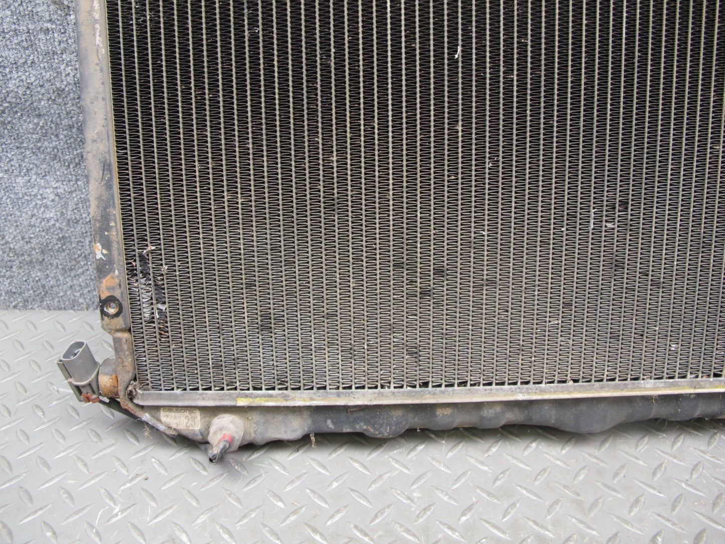 84-89 Nissan Z31 300ZX M/T Turbo Engine Cooling Radiator OEM