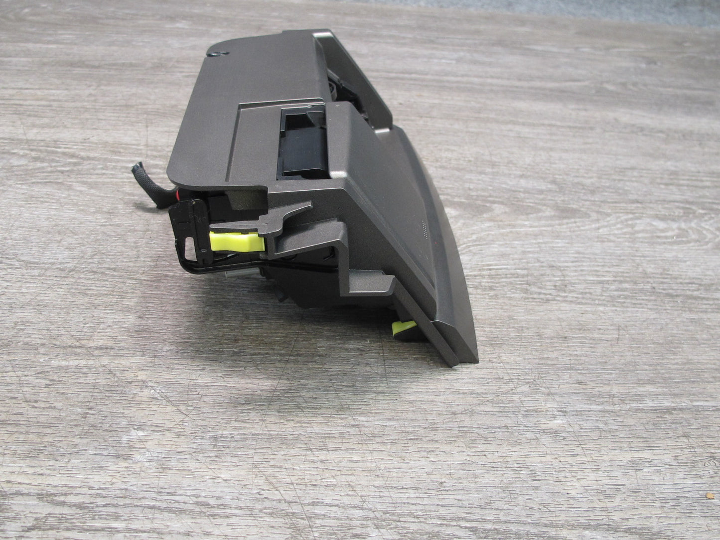 2003-2009 Lexus UZJ120L GX470 Dash Center Ashtray Storage Compartment