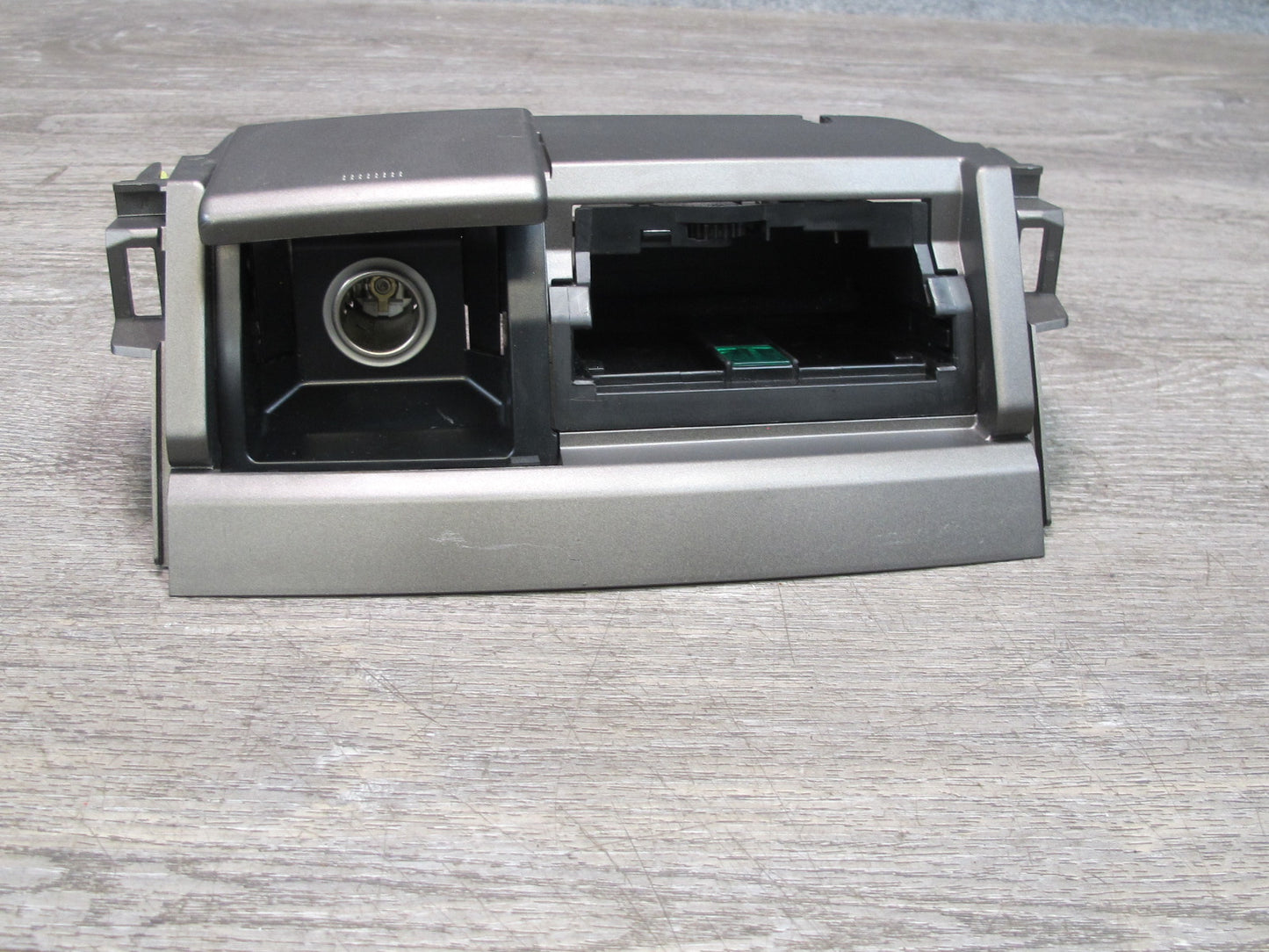 2003-2009 Lexus UZJ120L GX470 Dash Center Ashtray Storage Compartment
