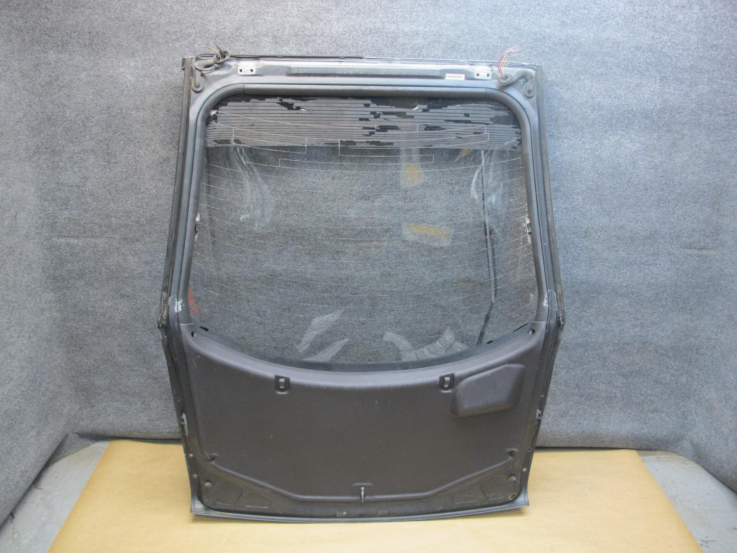 91-96 Mitsubishi 3000GT Rear Hatch Trunk Lid Tailgate Liftgate w Wiper OEM