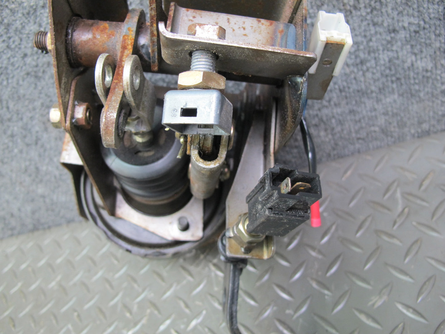 91-93 Mitsubishi 3000GT M/T Gas Acceleration Brake Clutch Pedal Set OEM
