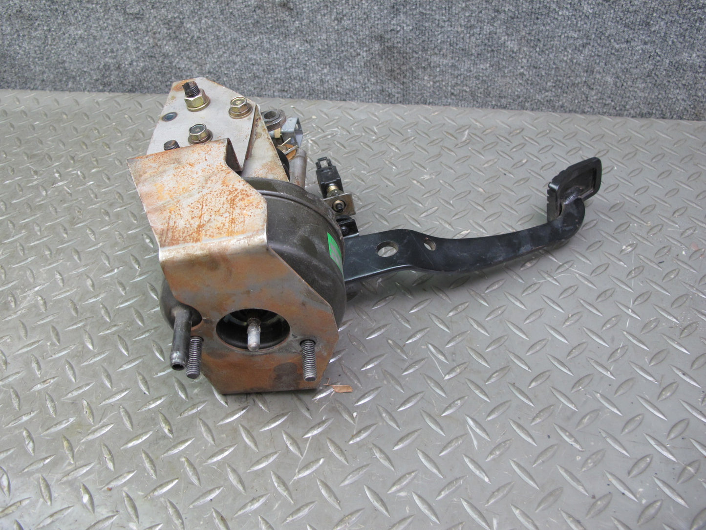 91-93 Mitsubishi 3000GT M/T Gas Acceleration Brake Clutch Pedal Set OEM