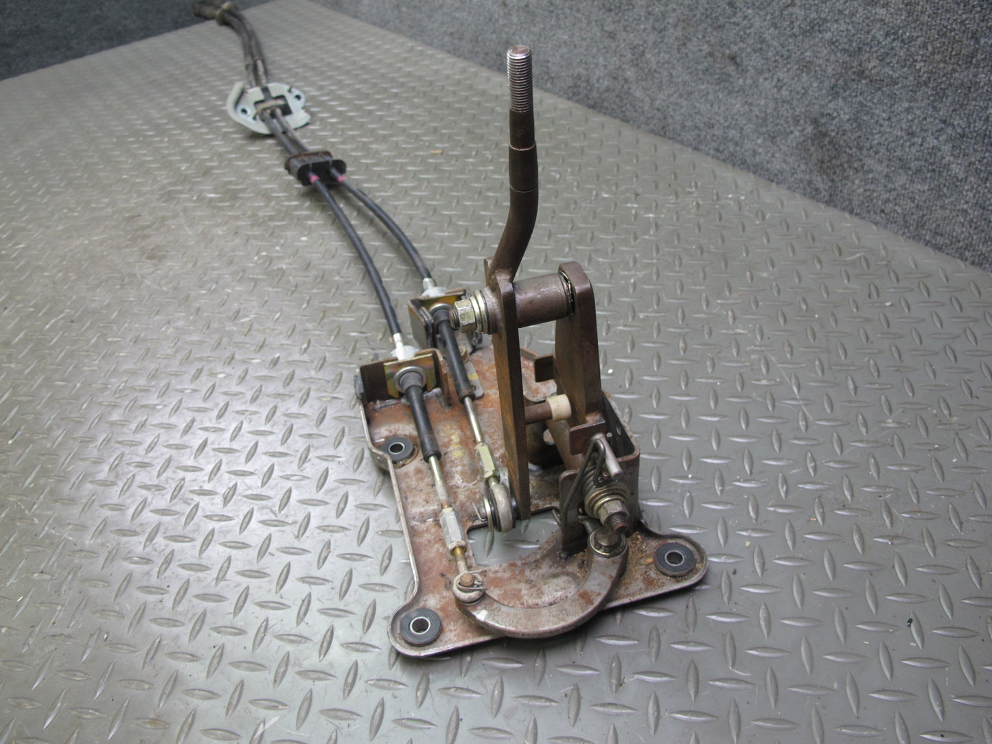91-93 Mitsubishi 3000GT M/T Manual Transmission Shifter w Cables OEM