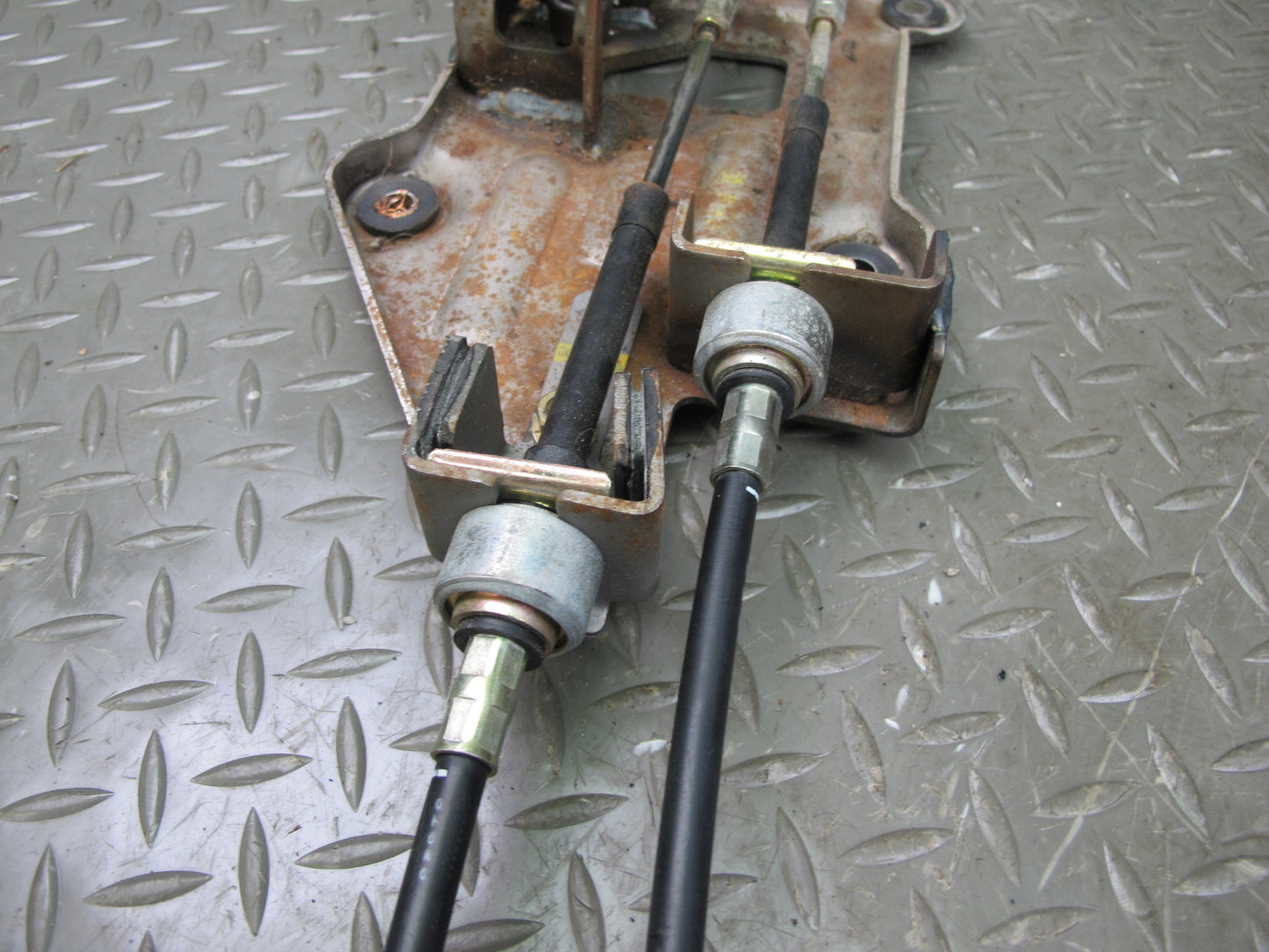 91-93 Mitsubishi 3000GT M/T Manual Transmission Shifter w Cables OEM