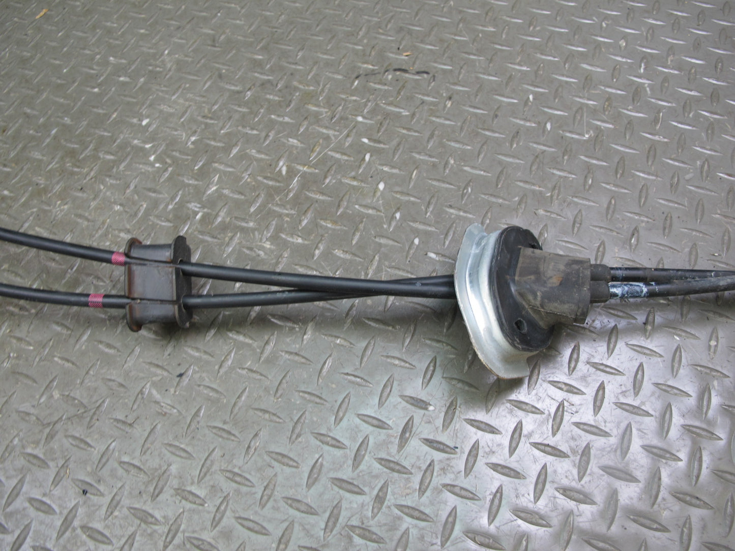 91-93 Mitsubishi 3000GT M/T Manual Transmission Shifter w Cables OEM