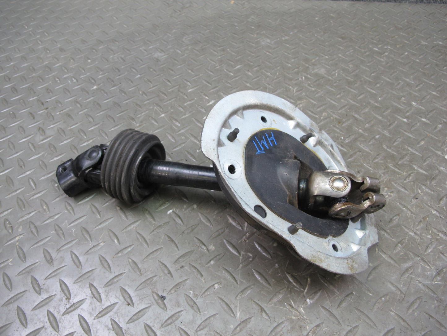 91-99 Mitsubishi 3000GT Steering Column Universal U Joint Shaft OEM