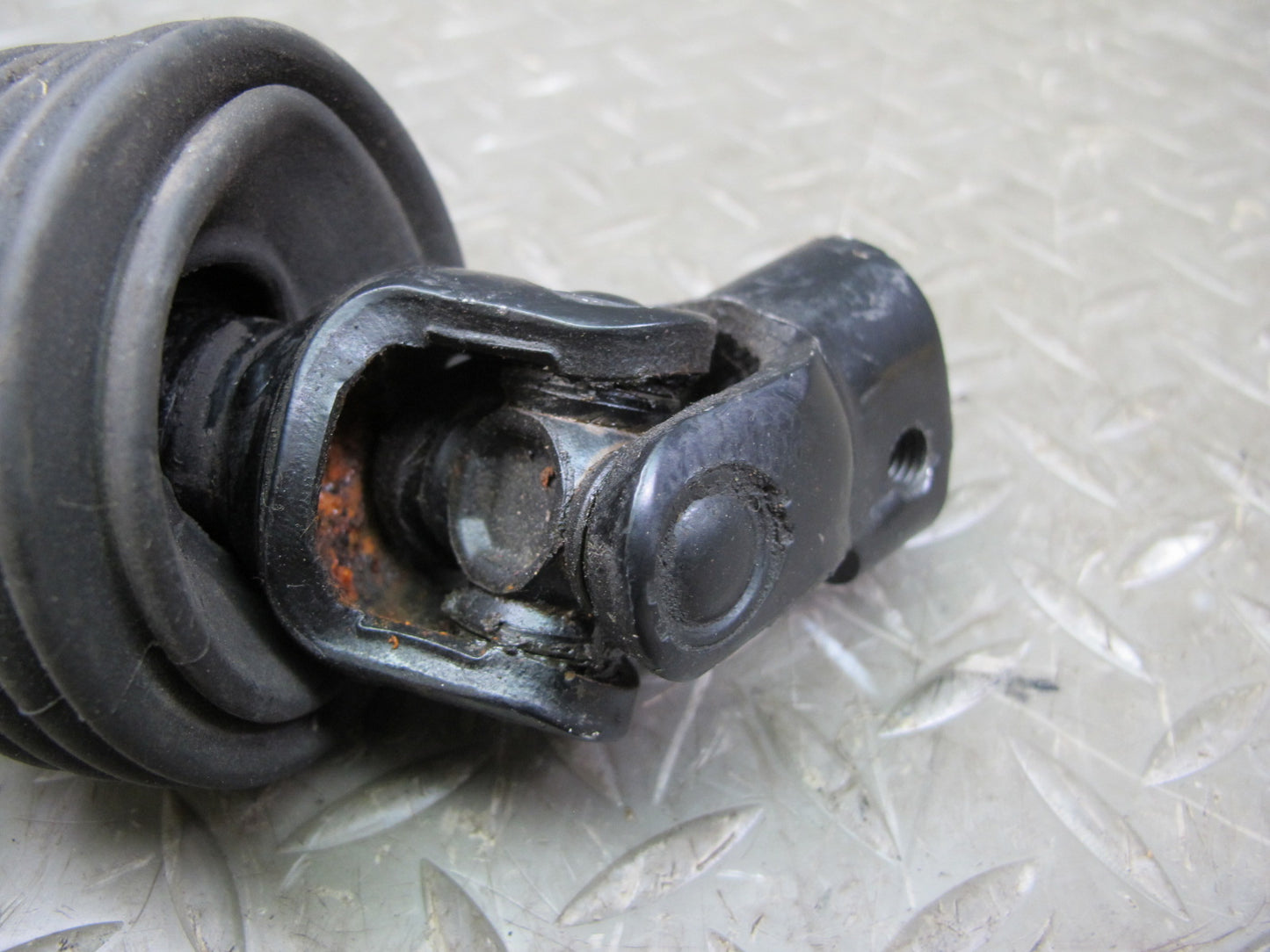 91-99 Mitsubishi 3000GT Steering Column Universal U Joint Shaft OEM