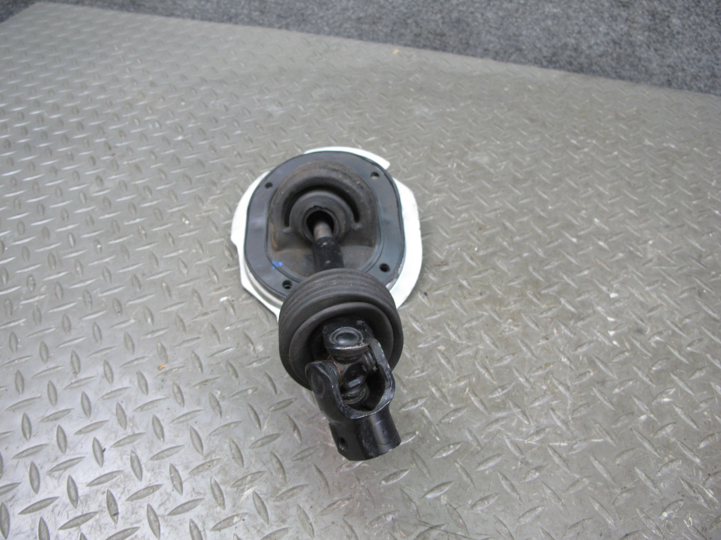 91-99 Mitsubishi 3000GT Steering Column Universal U Joint Shaft OEM