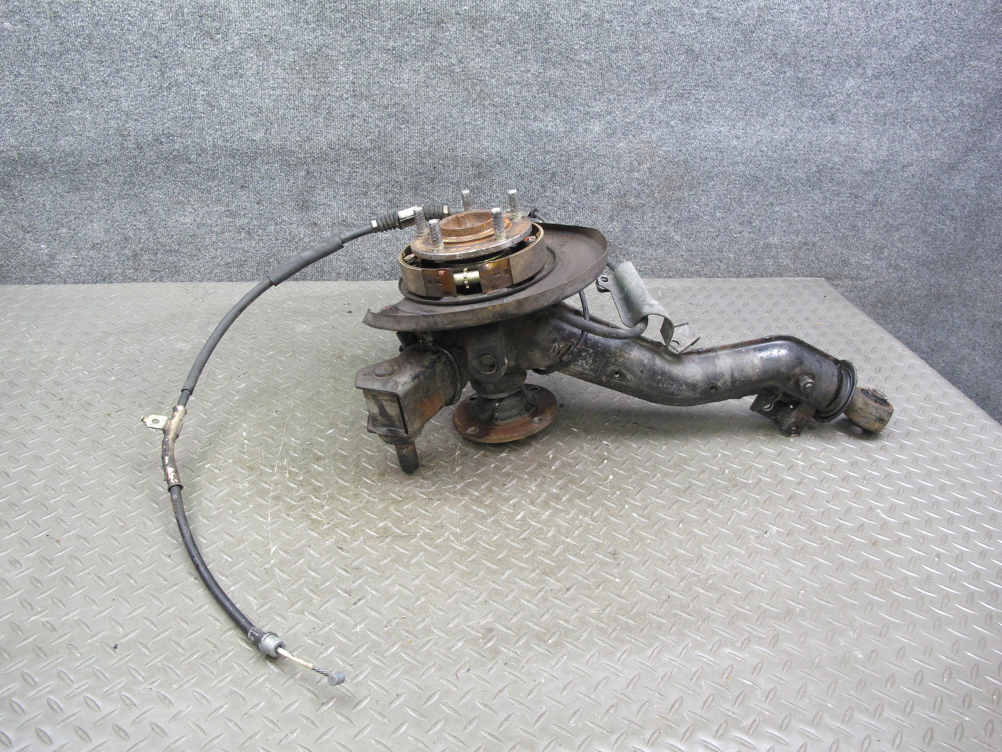 91-96 Mitsubishi 3000GT AWD Turbo Rear Right Knuckle Wheel Hub Trailing Arm