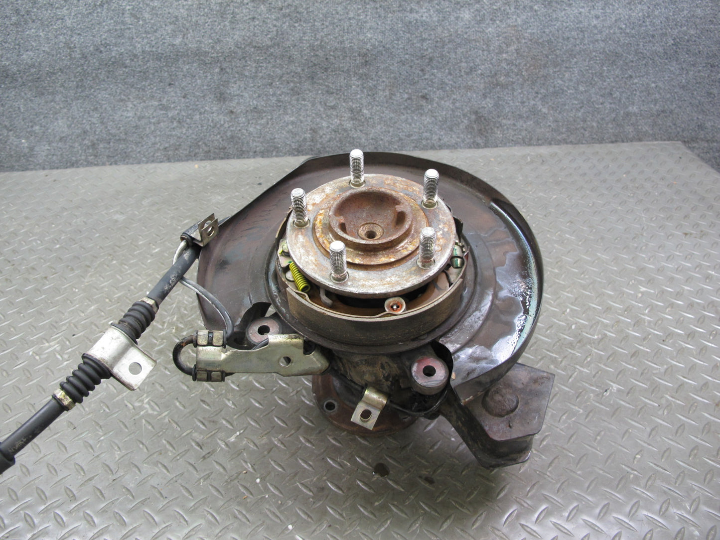 91-96 Mitsubishi 3000GT AWD Turbo Rear Right Knuckle Wheel Hub Trailing Arm