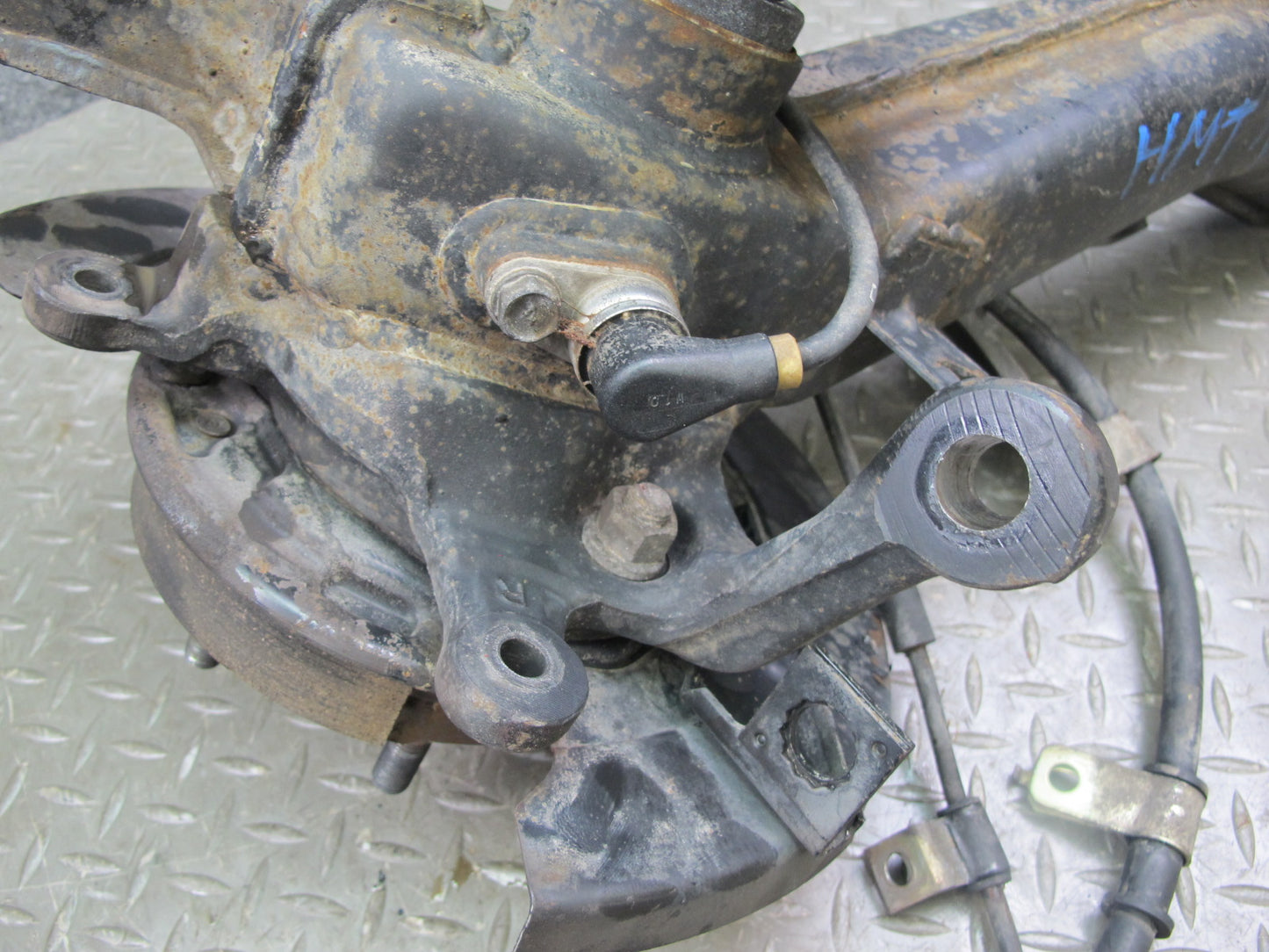 91-96 Mitsubishi 3000GT AWD Turbo Rear Right Knuckle Wheel Hub Trailing Arm