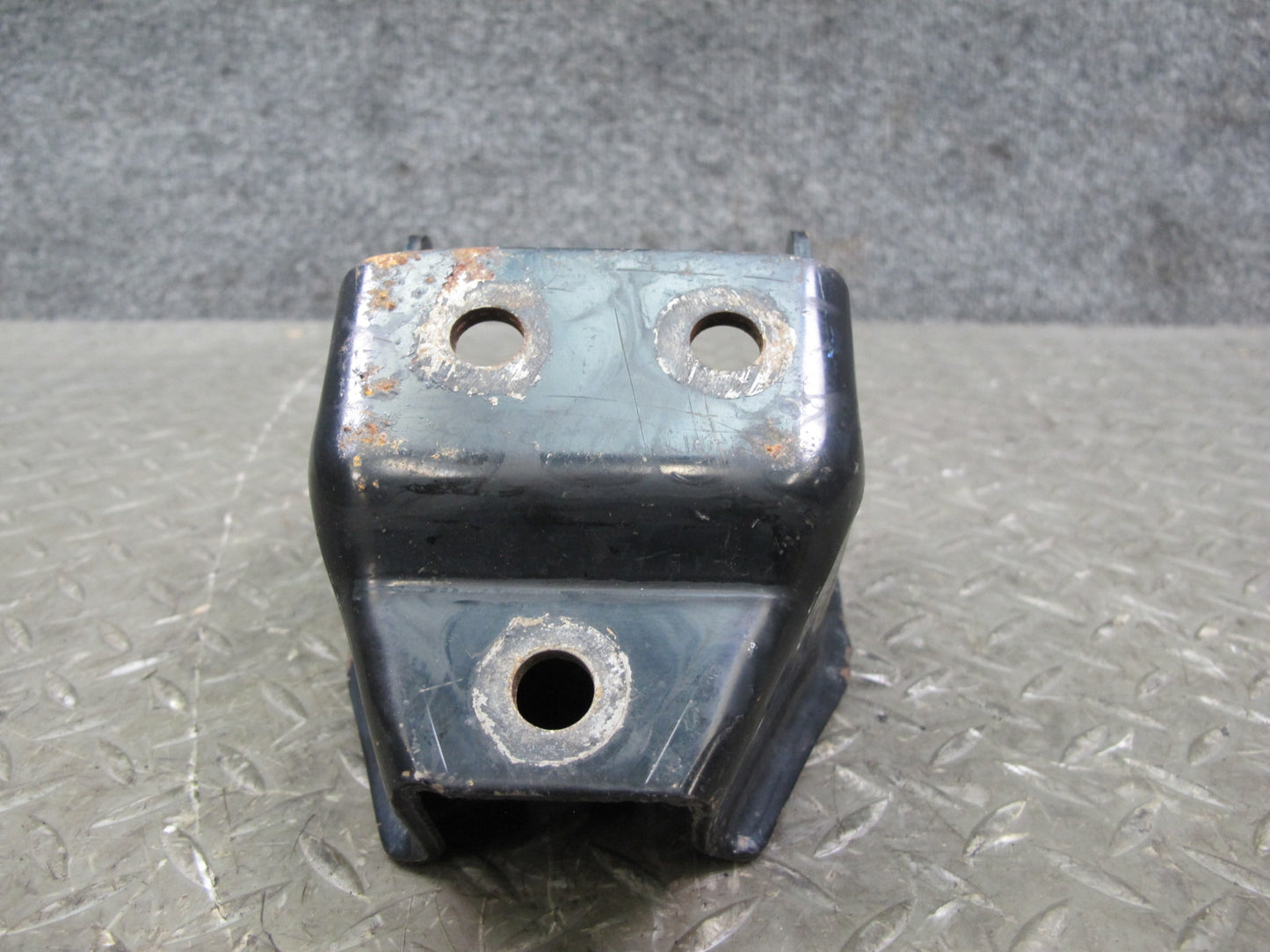 91-93 Mitsubishi 3000GT M/T Manual Transmission Mount Bracket Support OEM