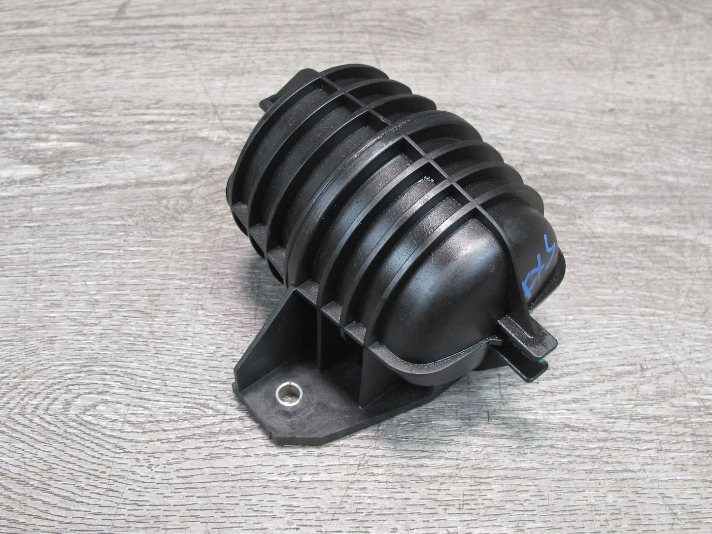 10-14 BMW E70 E71 X5M X6M Turbocharger Boost Vacuum Tank Canister 7799790 OEM