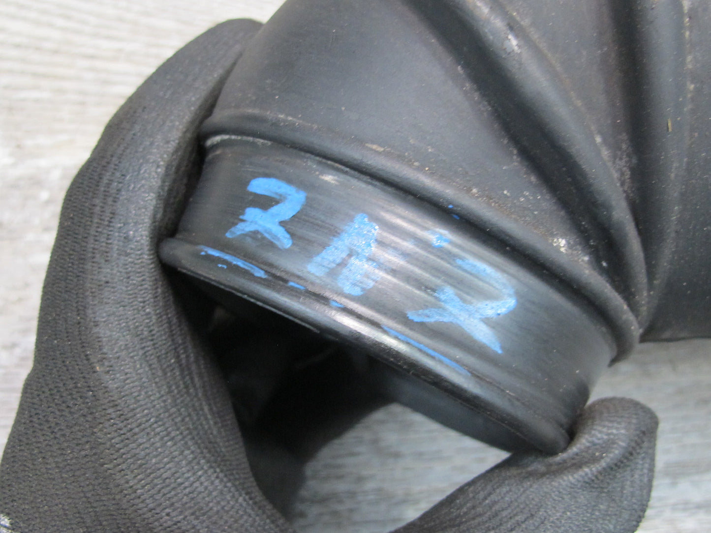 85-89 Nissan Z31 300ZX Air Intake Tube Hose Duct Pipe OEM