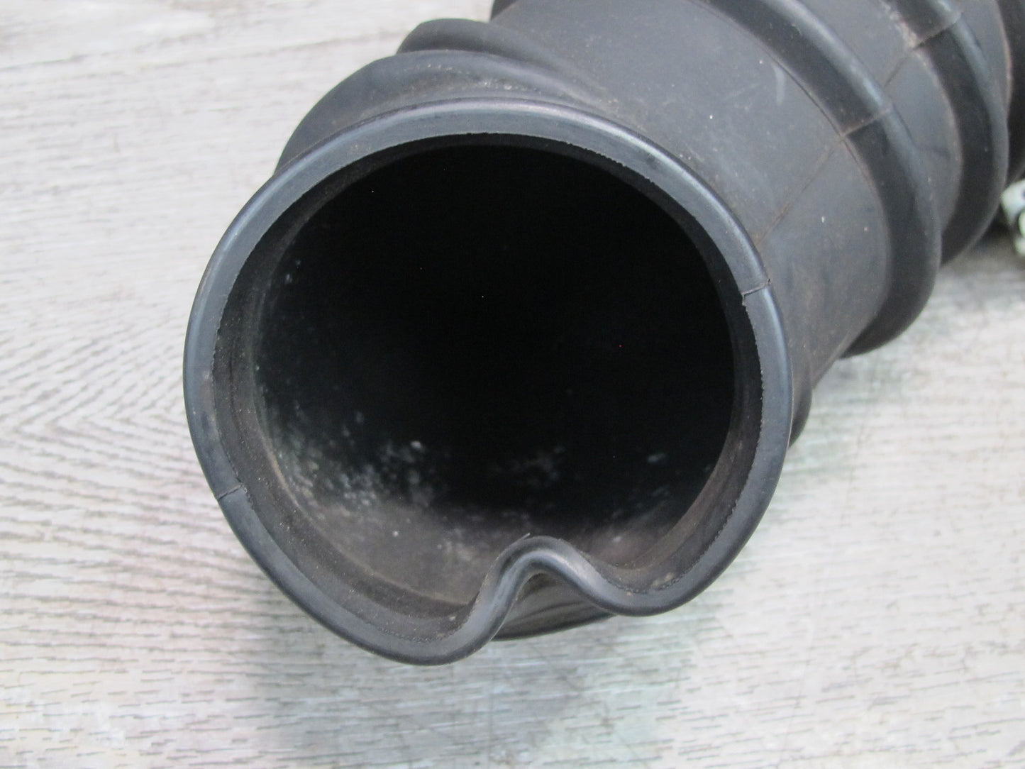 85-89 Nissan Z31 300ZX Air Intake Tube Hose Duct Pipe OEM