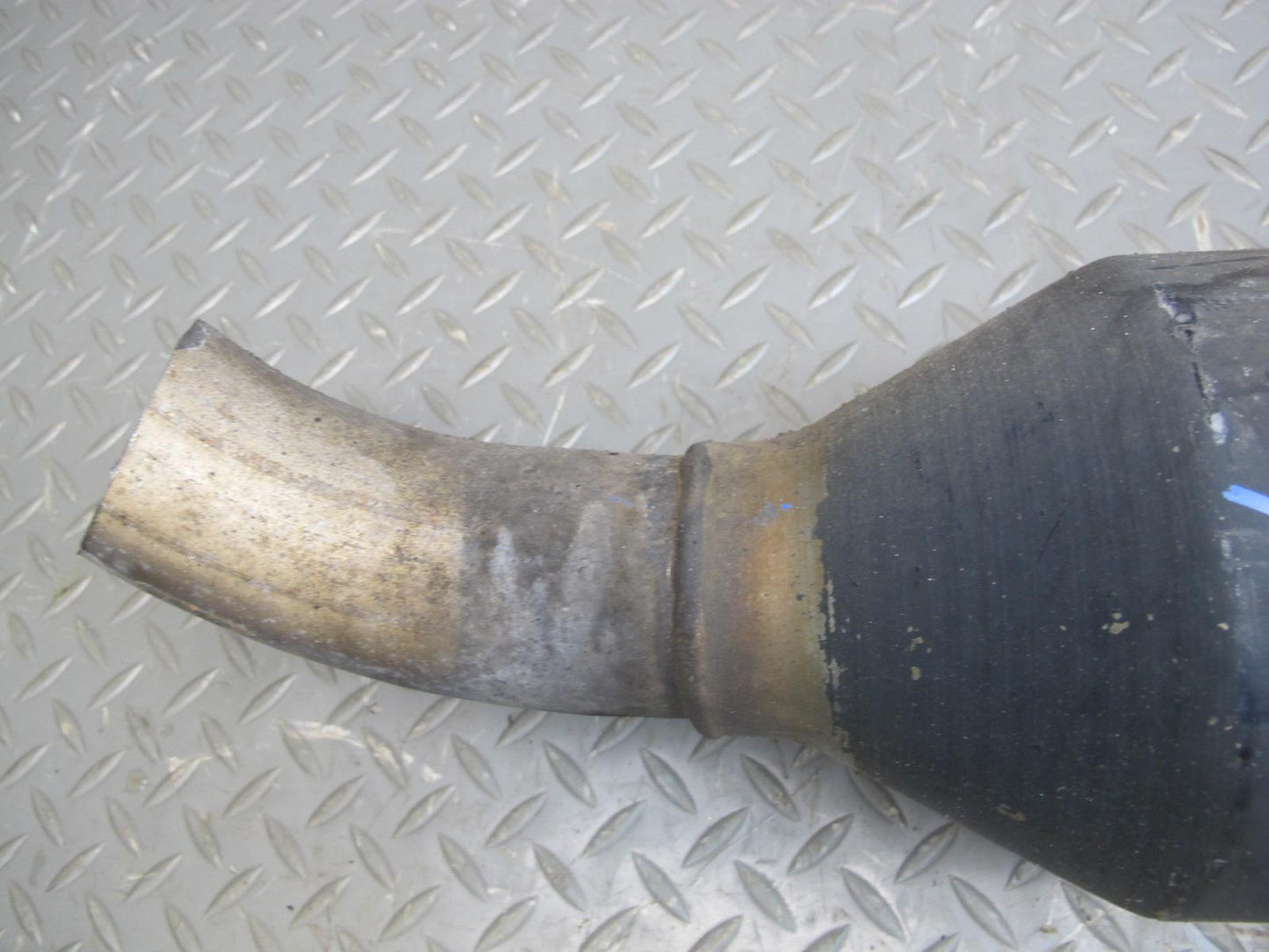 2003-2009 Lexus UZJ120L GX470 4WD Rear Exhaust Muffler