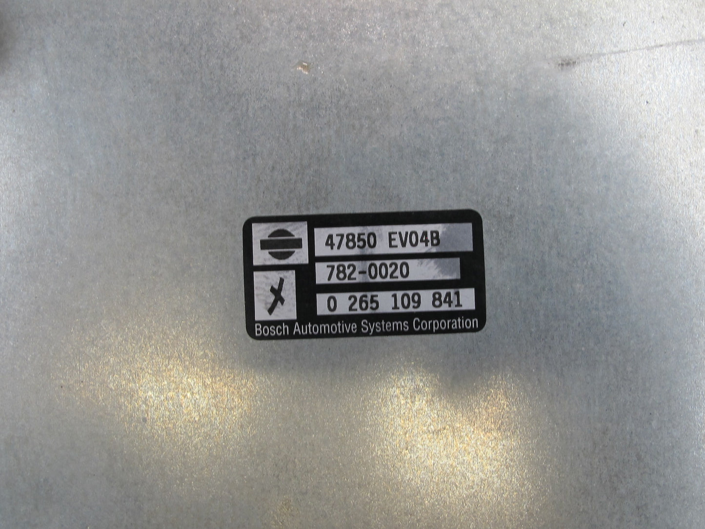 07-08 Nissan 350Z Z33 Coupe A/T Anti Skid Control Module Unit 47850-EV04B OEM