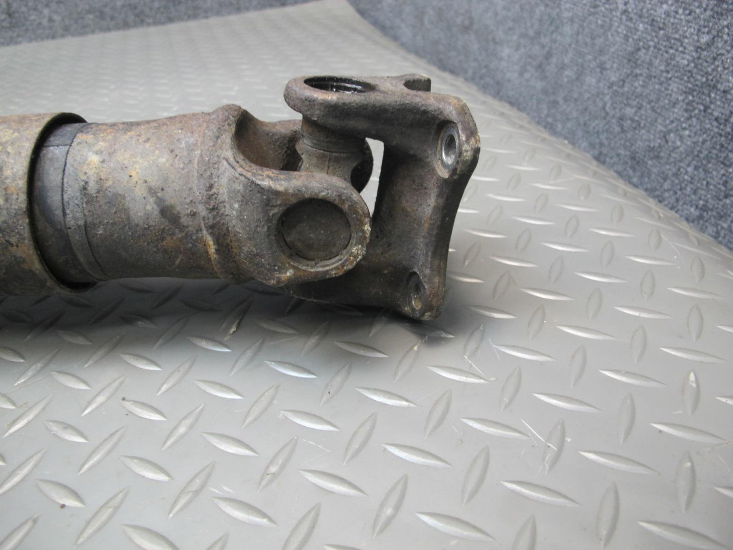91-93 Mitsubishi 3000GT Stealth VR4 Turbo AWD 5-SP MT Driveshaft Drive Shaft OEM