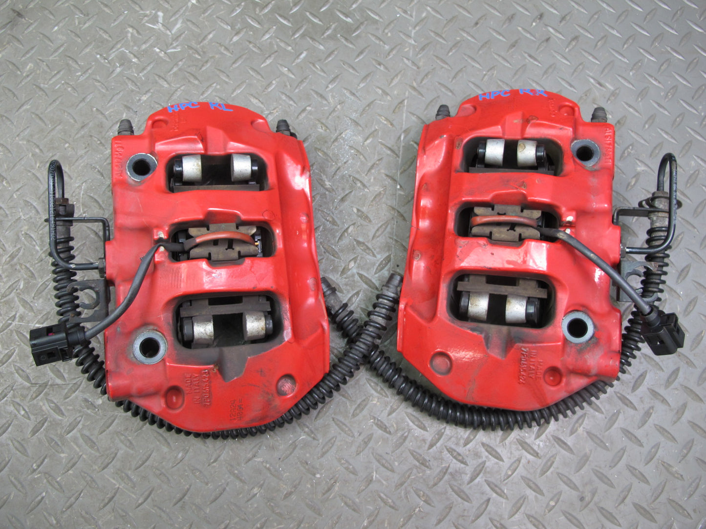 2011-2018 Porsche Cayenne 958 4.8L Turbo Brembo Rear Brake Caliper Set of 2