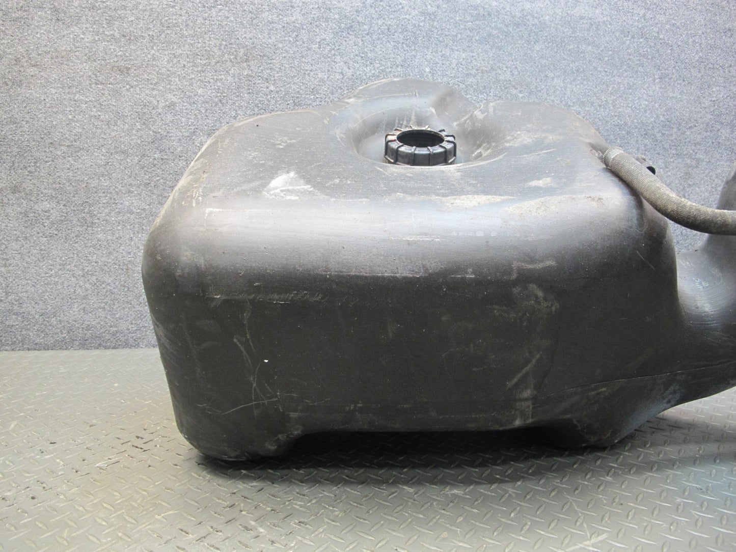 1983-1995 Porsche 928 S4 Fuel Gas Tank Unit 92820100305
