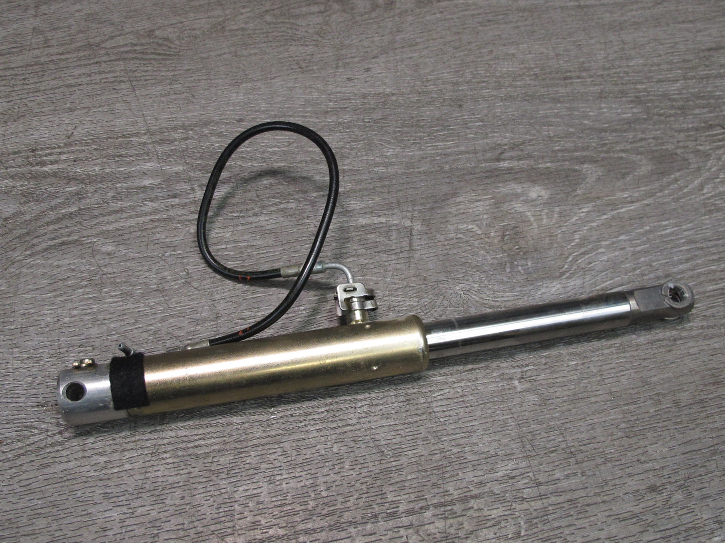 01-06 BMW E46 Convertible TOP Roof Hydraulic Shock Cylinder Hose Line Set OEM