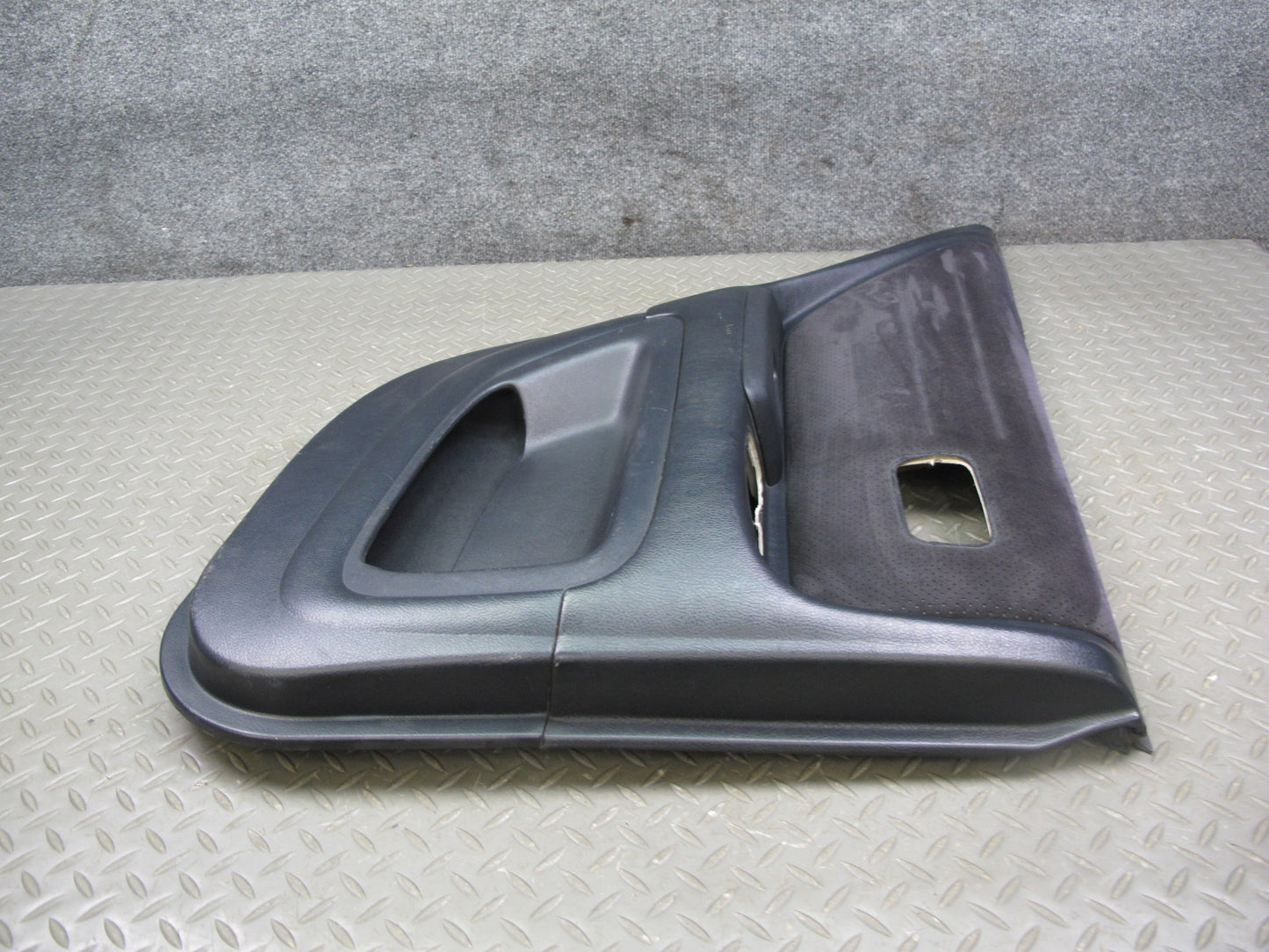 02-03 Lexus JCE10L IS300 Sedan Set of 2 Rear Door Interior Trim Panel Black OEM