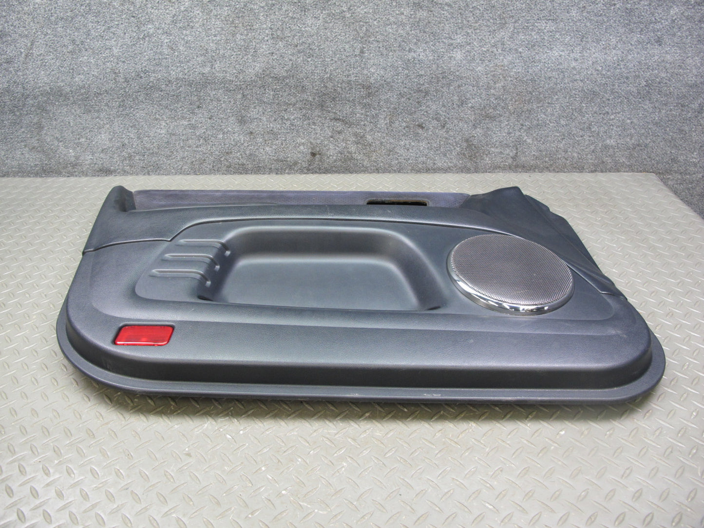 2002 Lexus JCE10L IS300 Sedan Set of 2 Front Door Interior Trim Cover Panel OEM