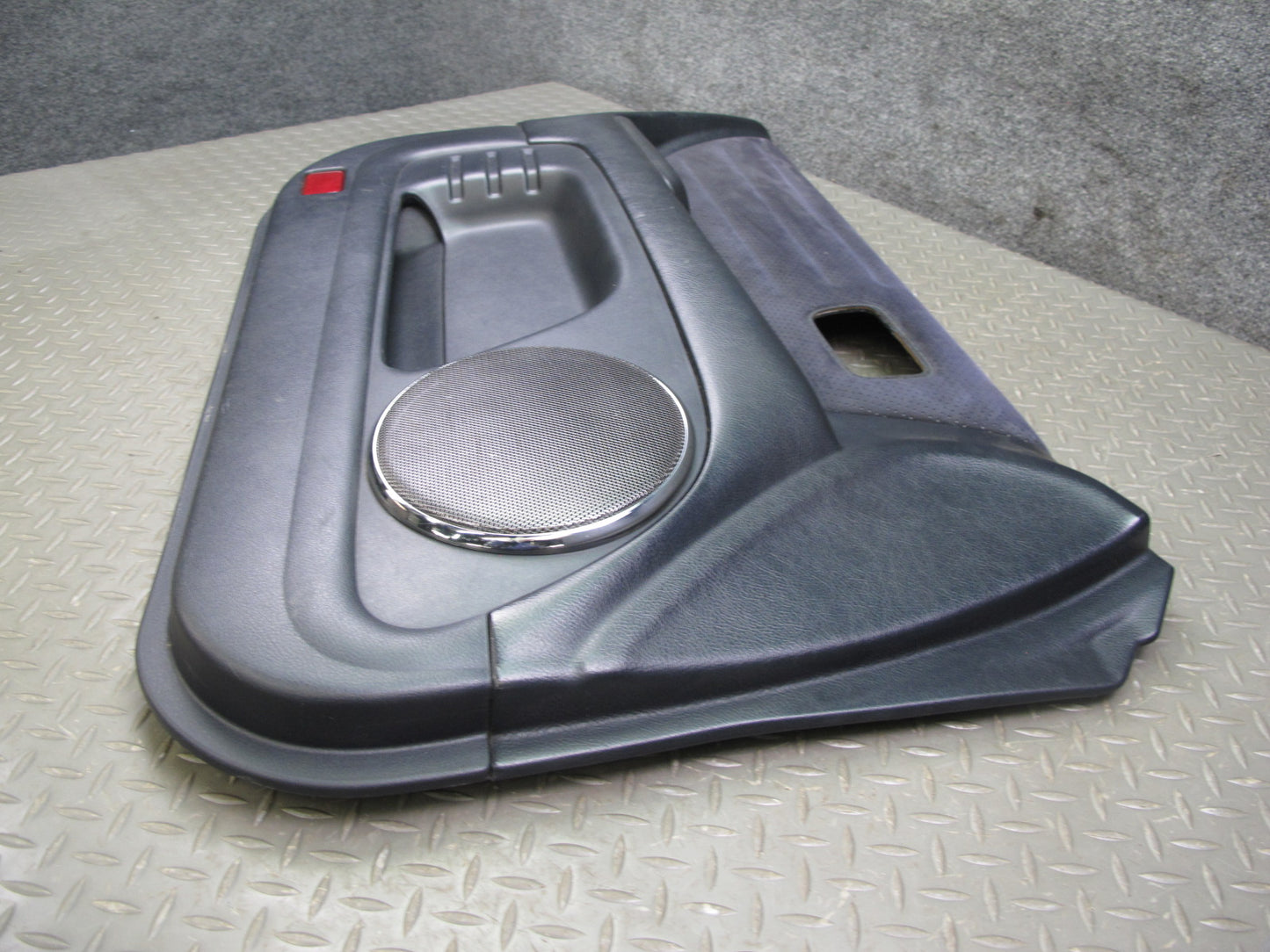 2002 Lexus JCE10L IS300 Sedan Set of 2 Front Door Interior Trim Cover Panel OEM
