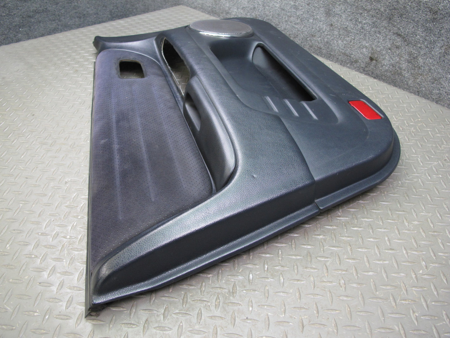 2002 Lexus JCE10L IS300 Sedan Set of 2 Front Door Interior Trim Cover Panel OEM
