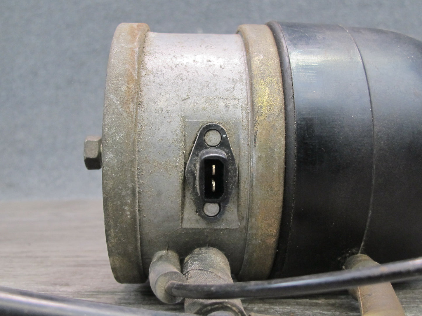 1987-1989 Porsche 928 Cruise Control Actuator 92861712104