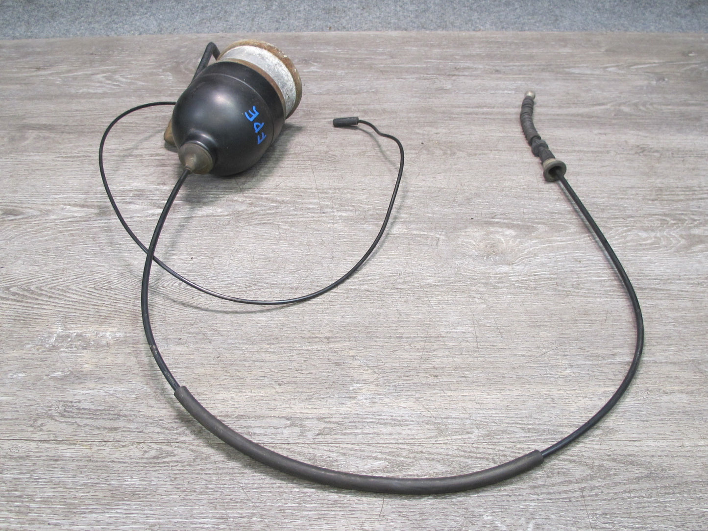 1987-1989 Porsche 928 Cruise Control Actuator 92861712104