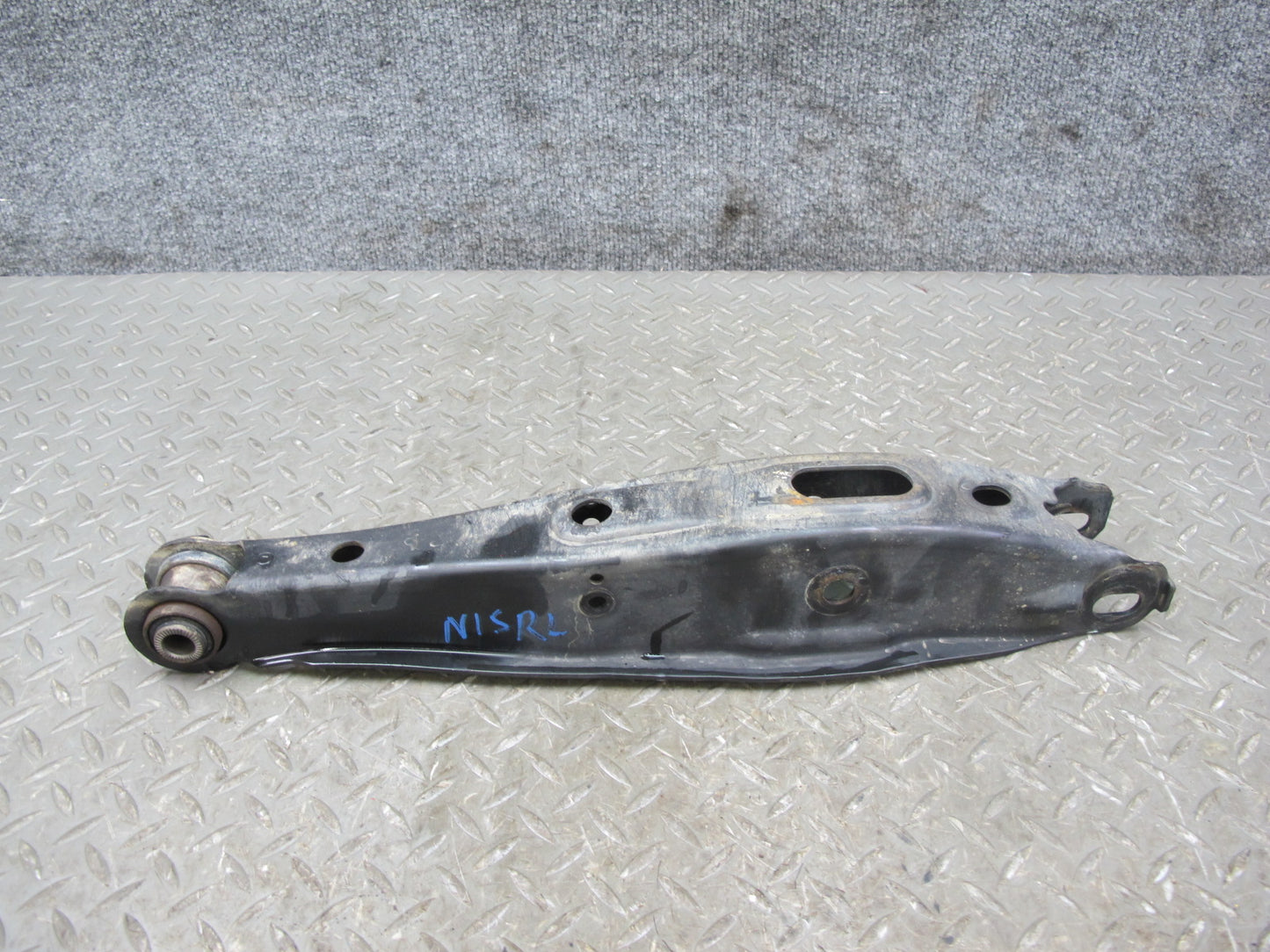 01-05 Lexus JCE10L IS300 Set of 2 Rear Left Upper & Lower Control Arm OEM
