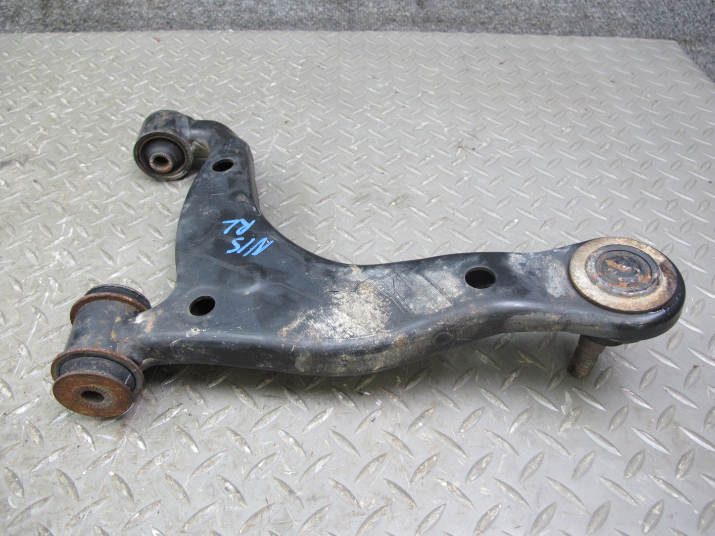 01-05 Lexus JCE10L IS300 Set of 2 Rear Left Upper & Lower Control Arm OEM