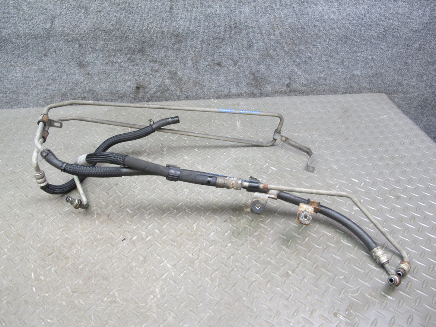 06-09 Pontiac Solstice Power Steering Hose Pipe Line Set OEM