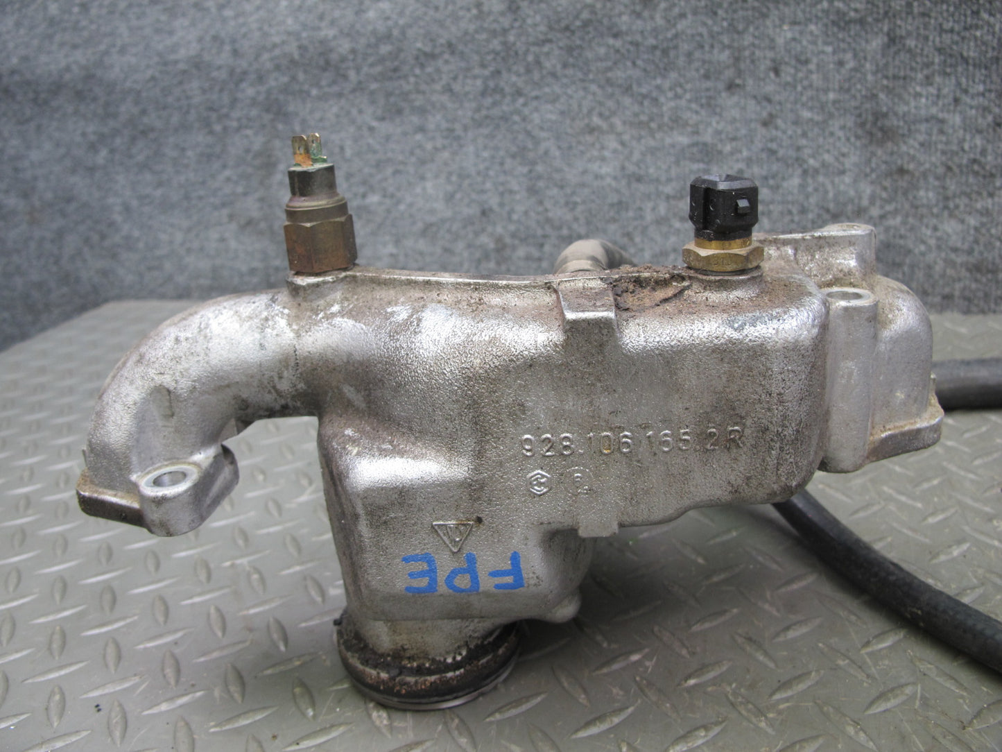 1987-1991 Porsche 928 S4 5.0L V8 Engine Coolant Thermostat Housing Assembly