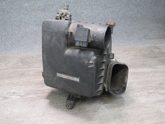 01-06 Lexus UCF30L LS430 Air Intake Cleaner Filter Box w MAF & Vacuum Switch OEM