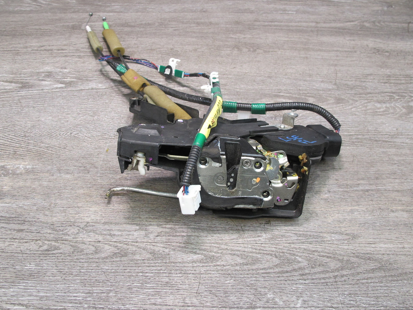 02-06 Lexus UCF30L LS430 Front Left Door Lock Latch Actuator NO Soft Close OEM