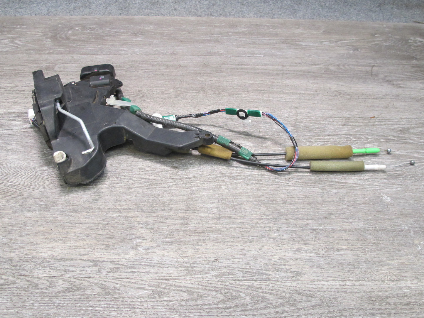 02-06 Lexus UCF30L LS430 Front Left Door Lock Latch Actuator NO Soft Close OEM