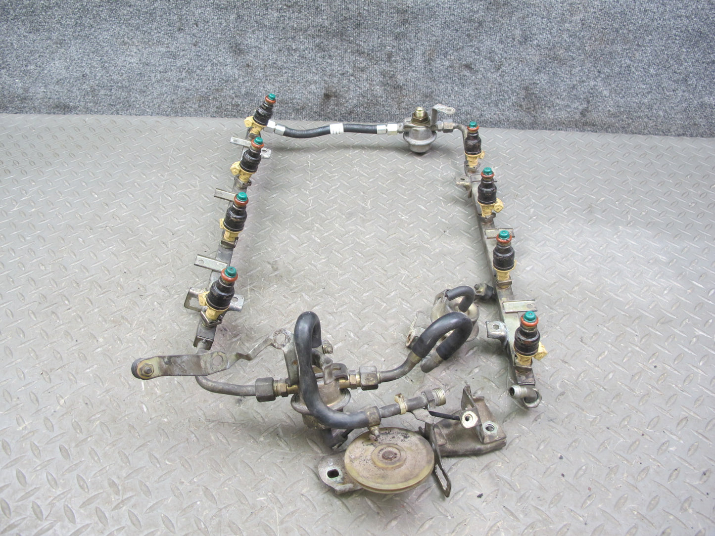 1987-1988 Porsche 928 S Fuel Injector Rail Hose Pressure Regulator Set