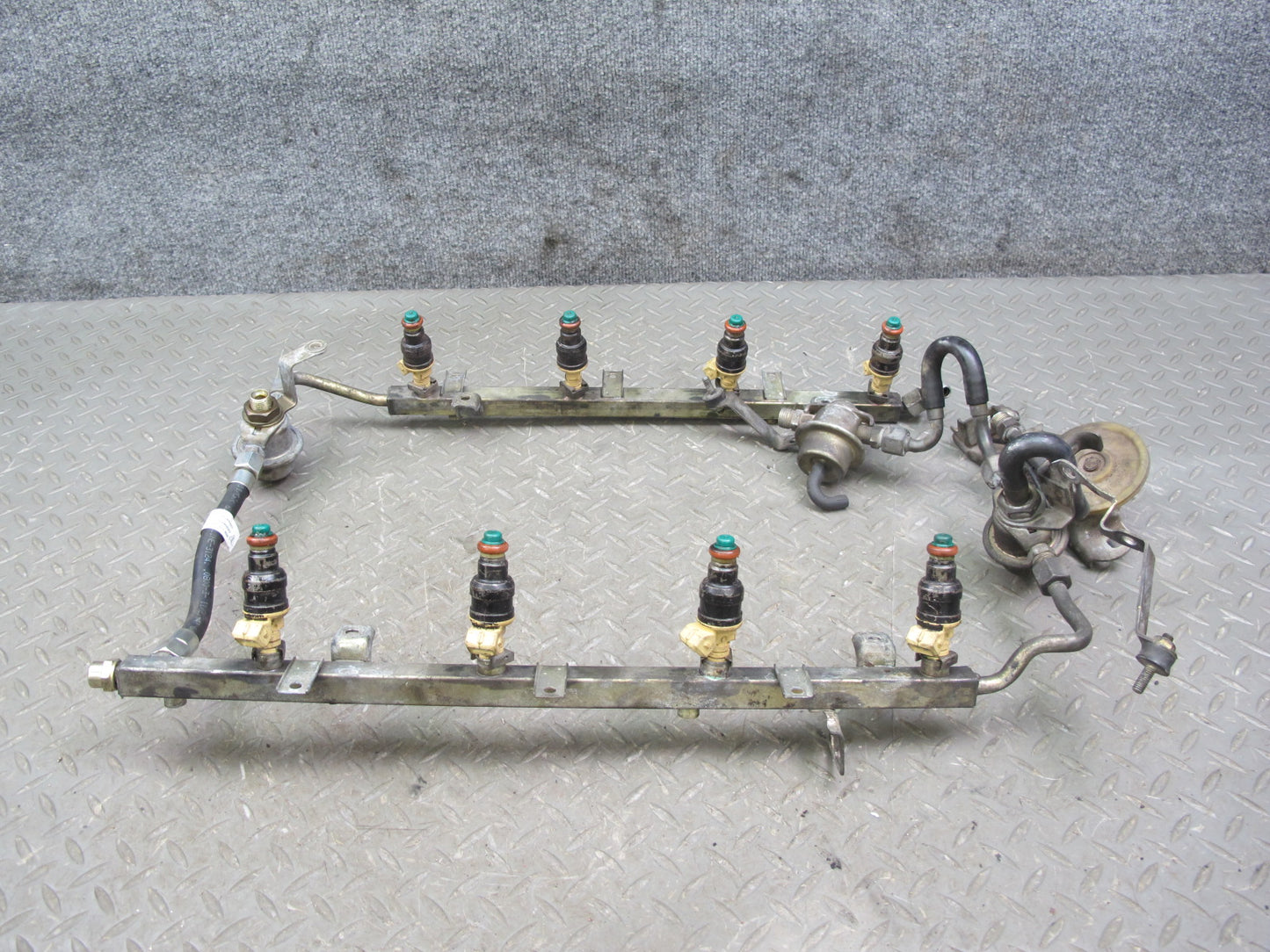 1987-1988 Porsche 928 S Fuel Injector Rail Hose Pressure Regulator Set
