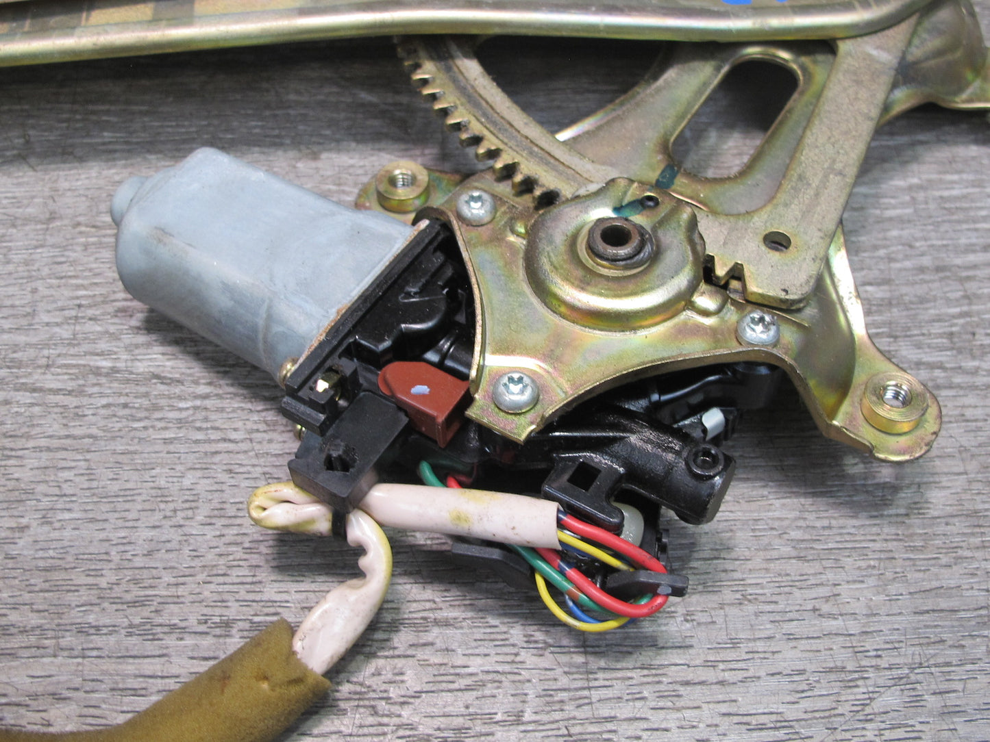 01-06 Lexus UCF30L LS430 Rear Left Door Window Regulator w Motor OEM