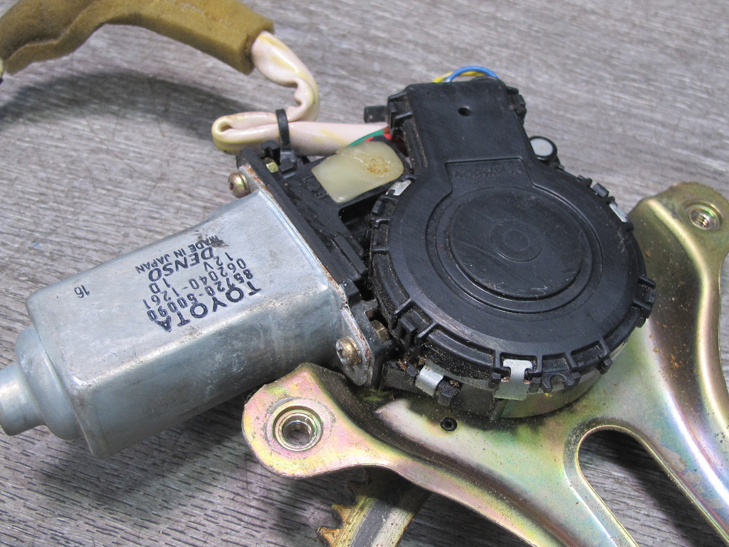 01-06 Lexus UCF30L LS430 Rear Left Door Window Regulator w Motor OEM